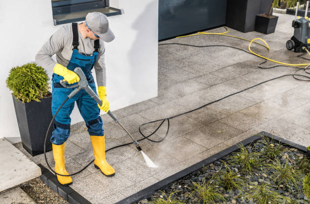 Best Concrete Pressure Washing  in Moorhead, MN