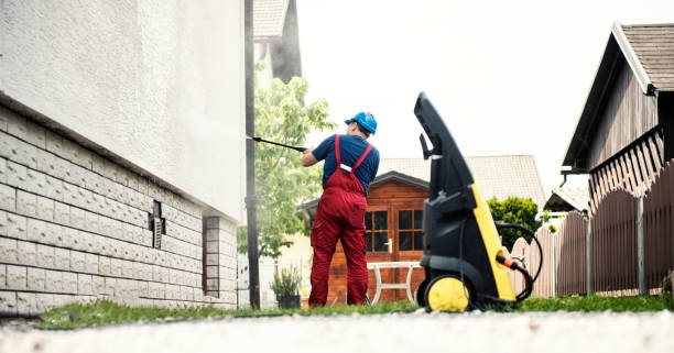 Best Sidewalk Pressure Washing  in Moorhead, MN